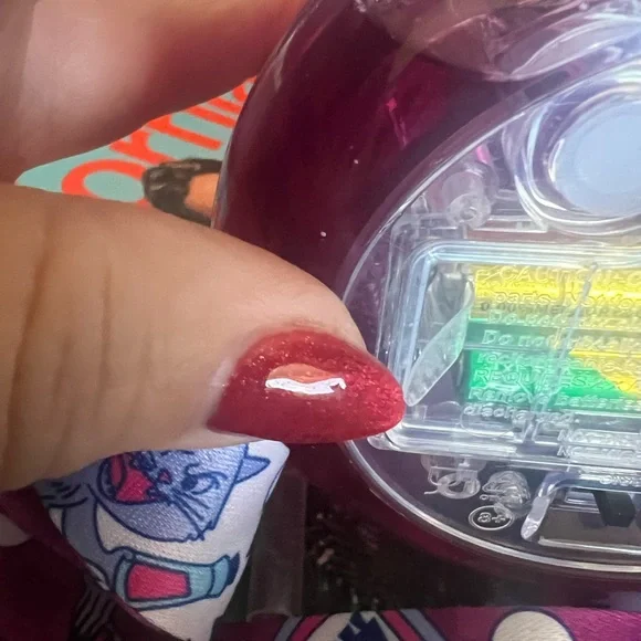 2025 Disneyland Magic key Kuzco’s poison Bottle siper bottle - Picture 7 of 14